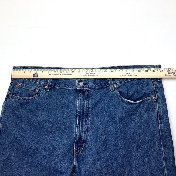 Levi's 550 Men's Jeans Relaxed Fit Straight Leg Medium Wash size 46 x 30 - Picture 4 of 11